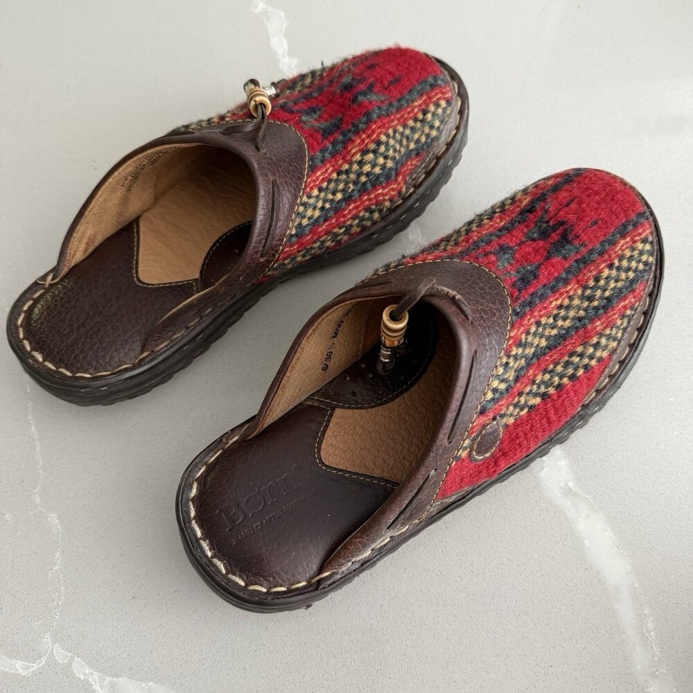 Born Sz 6 Santa Fe Clogs Aztec Southwestern Blanket Uppers Brown Leather Trim